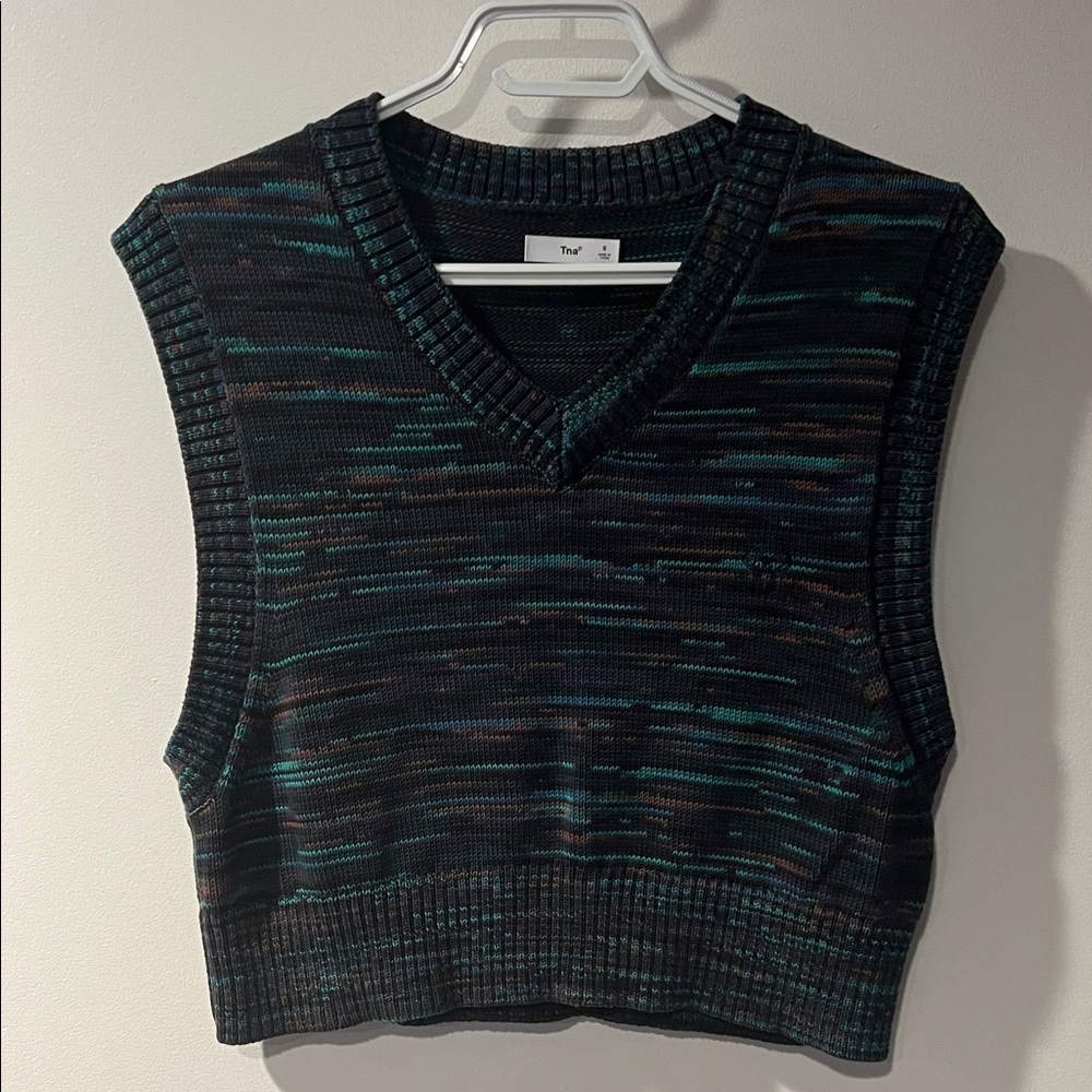 TNA Black Multicolor Knit V-Neck Cropped Sweater Vest